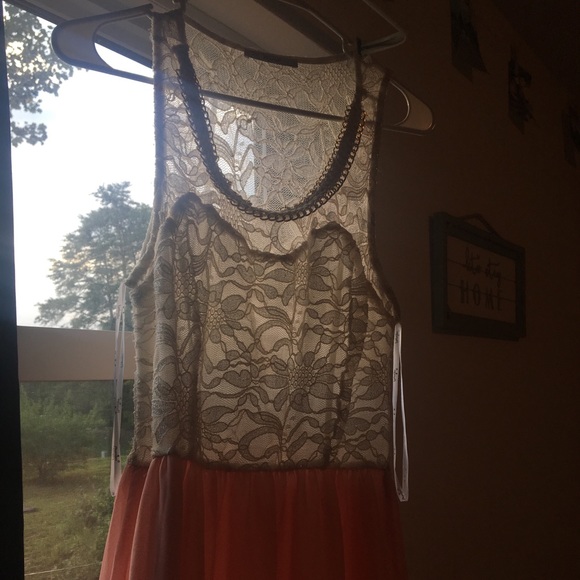 Floor length hi-lo dress - Picture 1 of 5